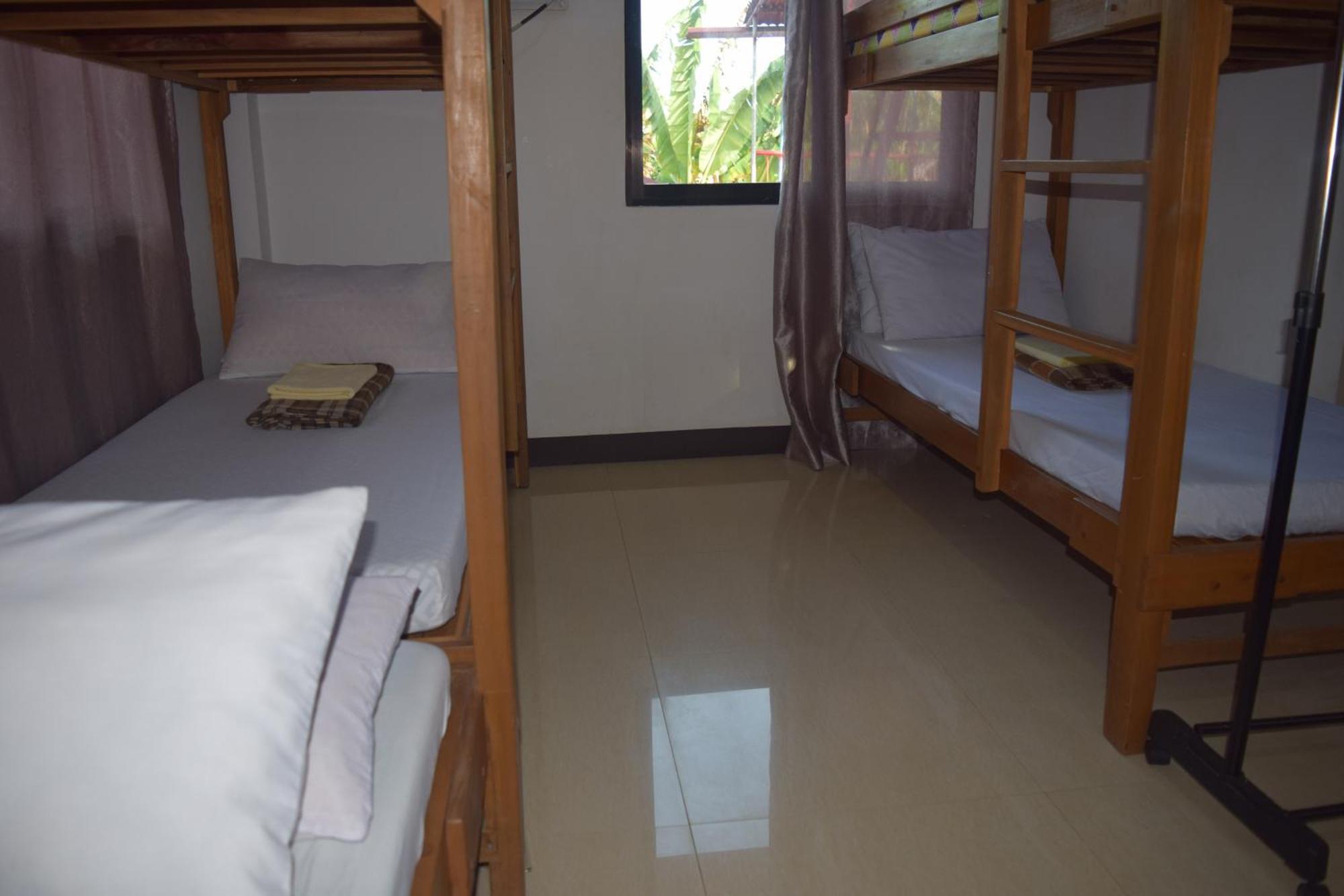 Sealor Pension House Puerto Princesa Bagian luar foto