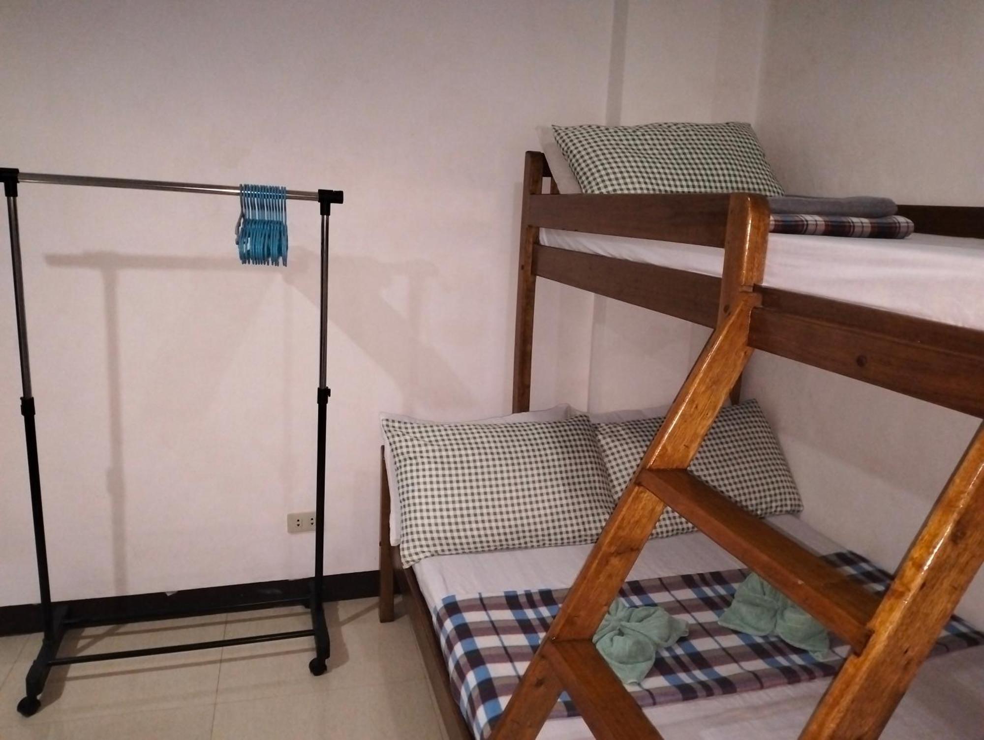 Sealor Pension House Puerto Princesa Bagian luar foto