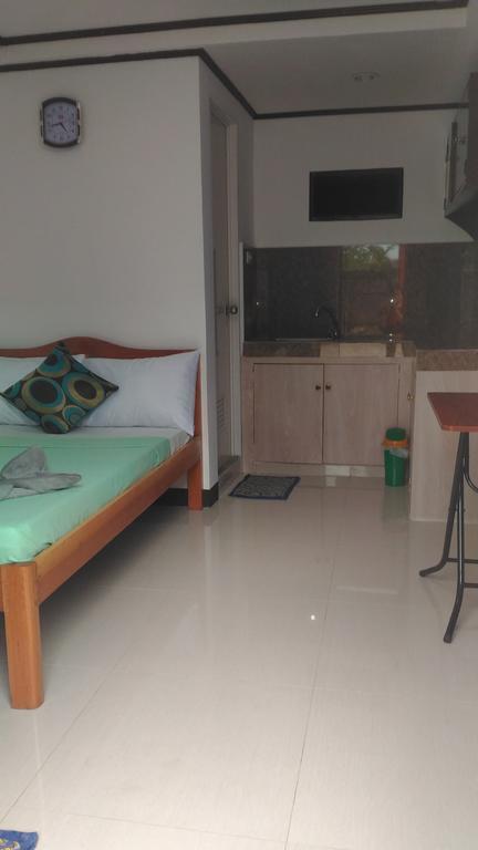 Sealor Pension House Puerto Princesa Bagian luar foto